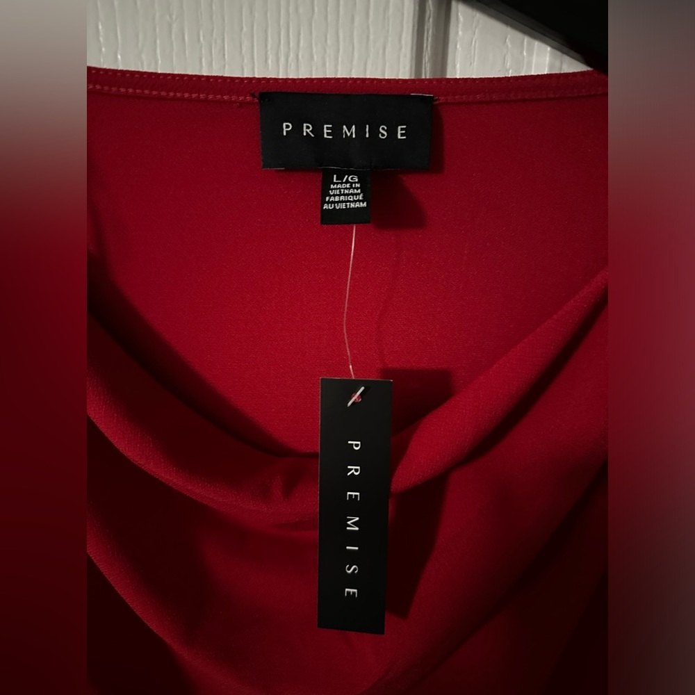 Red blouse - Picture 2 of 2